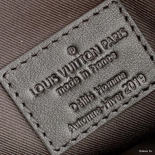 Louis Vuitton TRUNK SOFT 0814